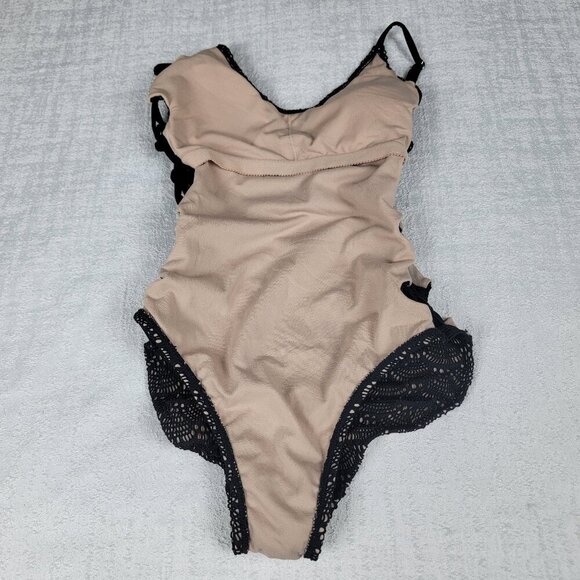 No Boundaries Lace Up One Piece Swimsuit Black Lined Padded Juniors S (3-5) - Picture 5 of 9